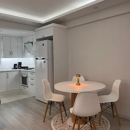 Cozy Atmosphere In The Heart Of Town Appartement Dalaman