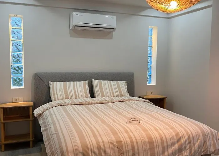 Cozy Atmosphere In The Heart Of Town *