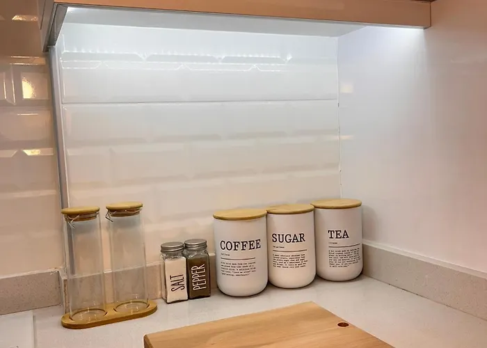 דירה Cozy Atmosphere In The Heart Of Town דלמן