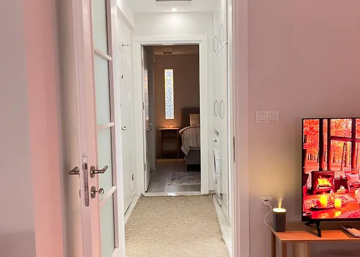 Cozy Atmosphere In The Heart Of Town